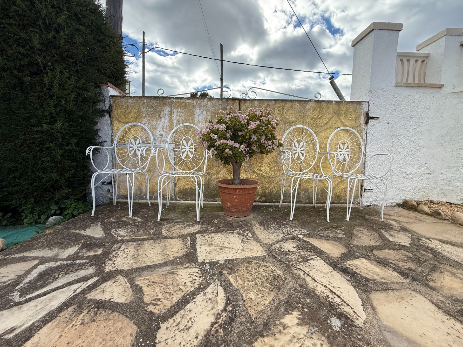 **Bonita casa unifamiliar en Venta en una Ubicación Tranquila** - Image 11