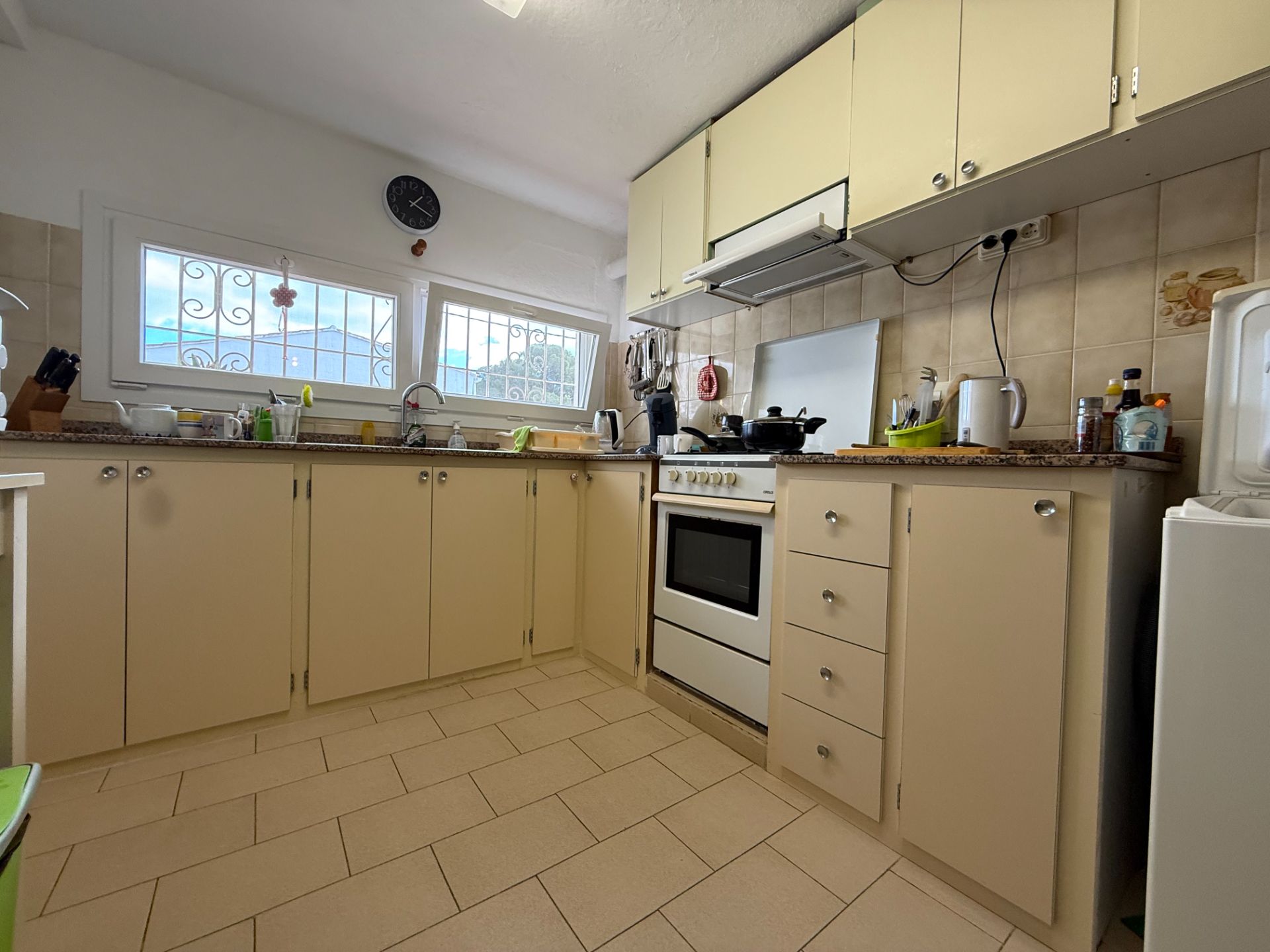 **Bonita casa unifamiliar en Venta en una Ubicación Tranquila** - Image 26