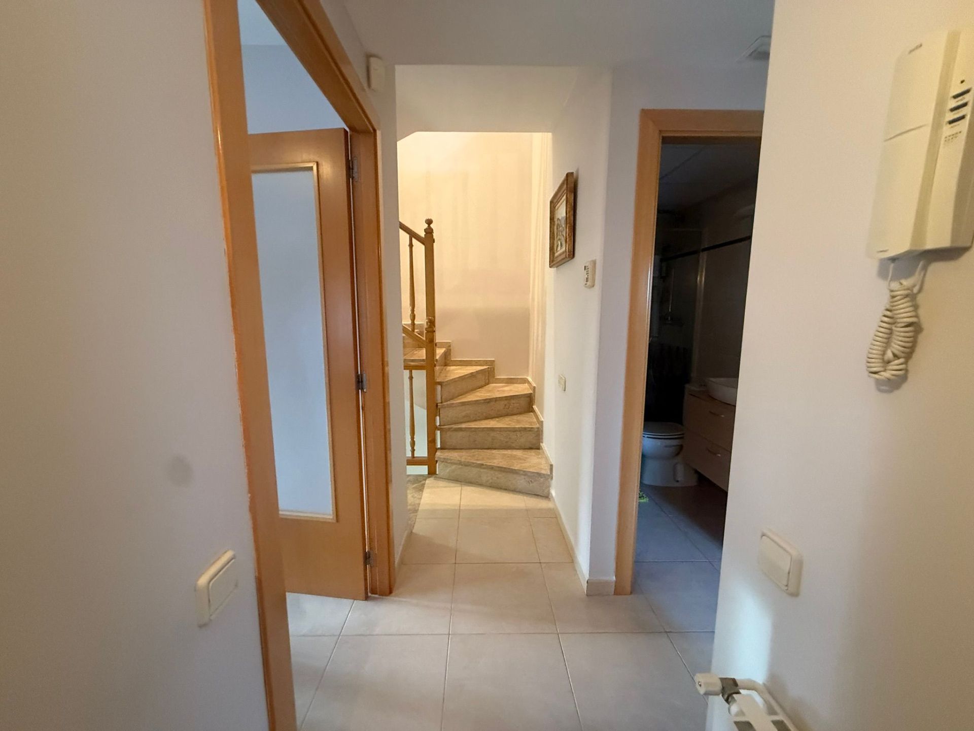 ¡Descubre tu nuevo hogar en Pino - Alto! Este chalet seminuevo, situado a solo 200 metros de la hermosa Playa Cristal, es el refugio perfecto para disfrutar del sol y la tranquilidad.  - Image 20