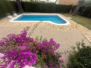 **Chalet Independiente en el Corazón de la Ciudad, con licencia turistica** - Image 5