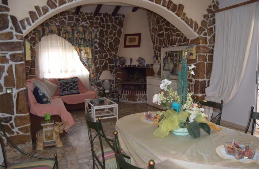 **Chalet Independiente en el Corazón de Miami Playa y con licencia turistica ** - Image 8