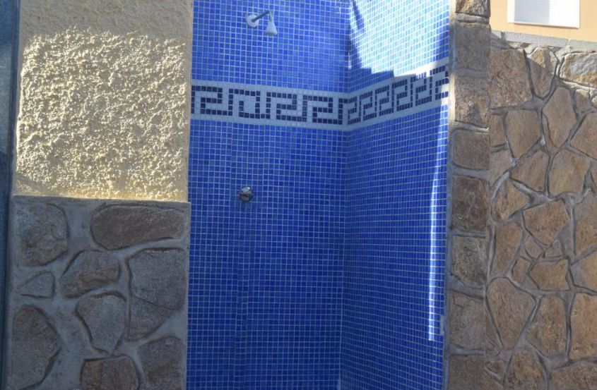 **Chalet Independiente en el Corazón de Miami Playa y con licencia turistica ** - Image 7