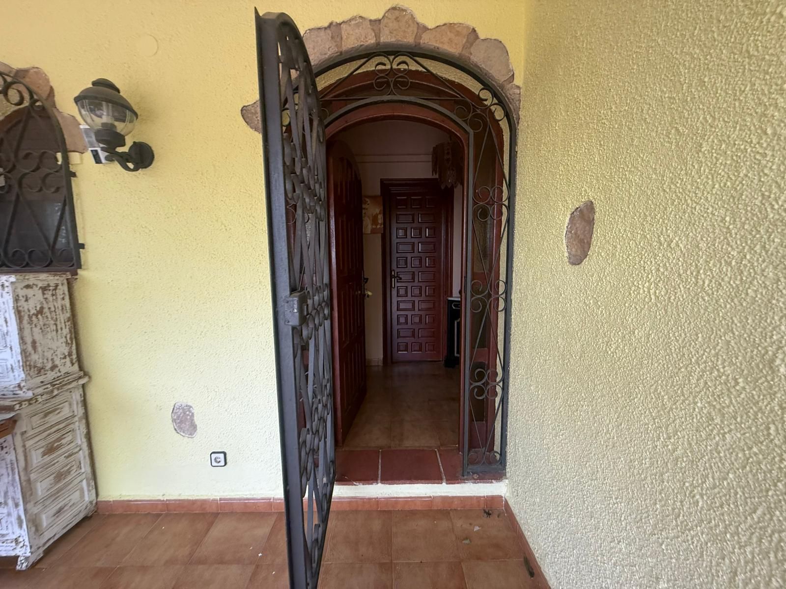 **Chalet Independiente en Venta - Ideal para Disfrutar del Verano y con licencia turistica** - Image 8