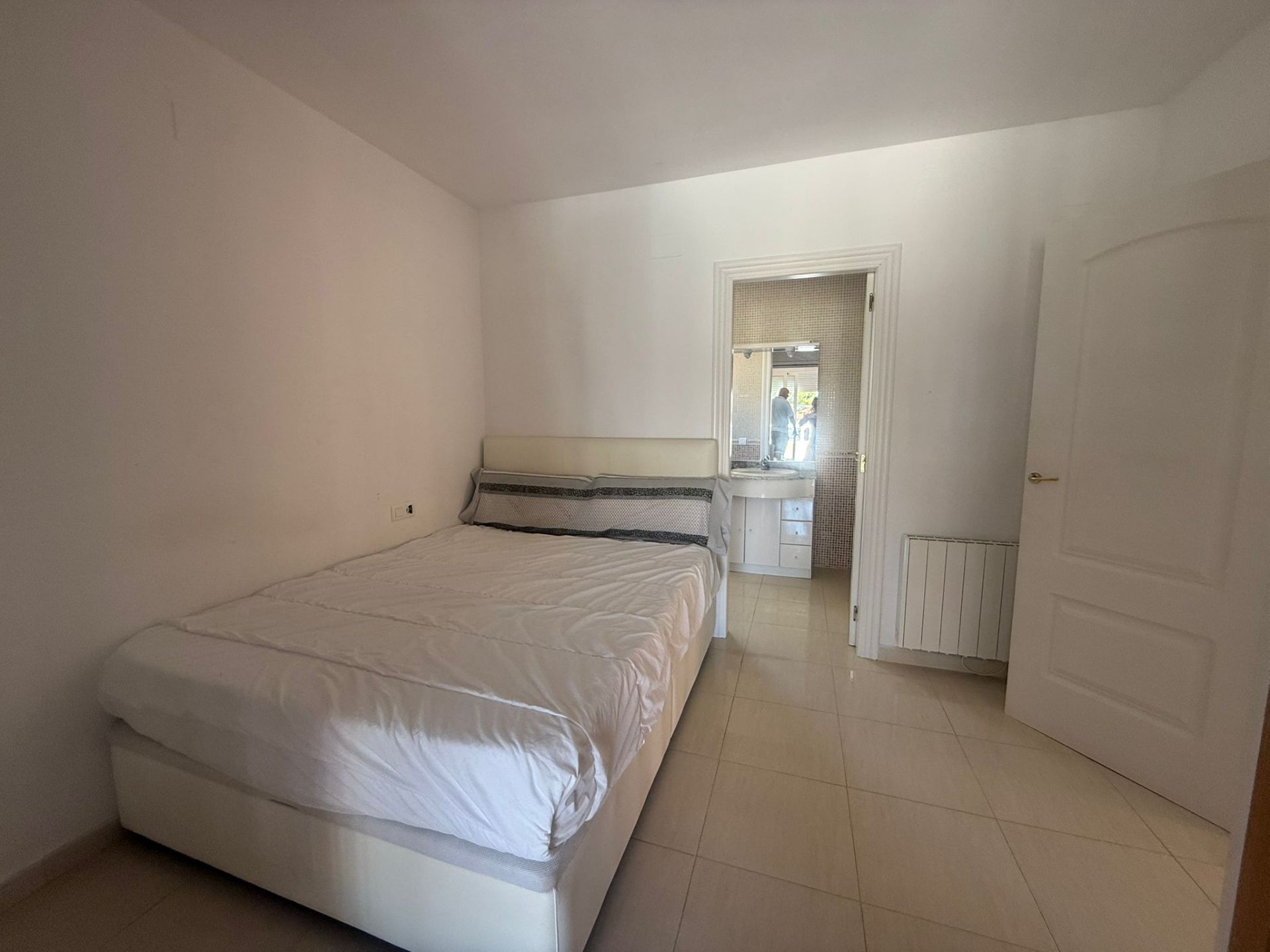 **Casa Independiente con piscina privada en el Corazón de la Costa** - Image 21