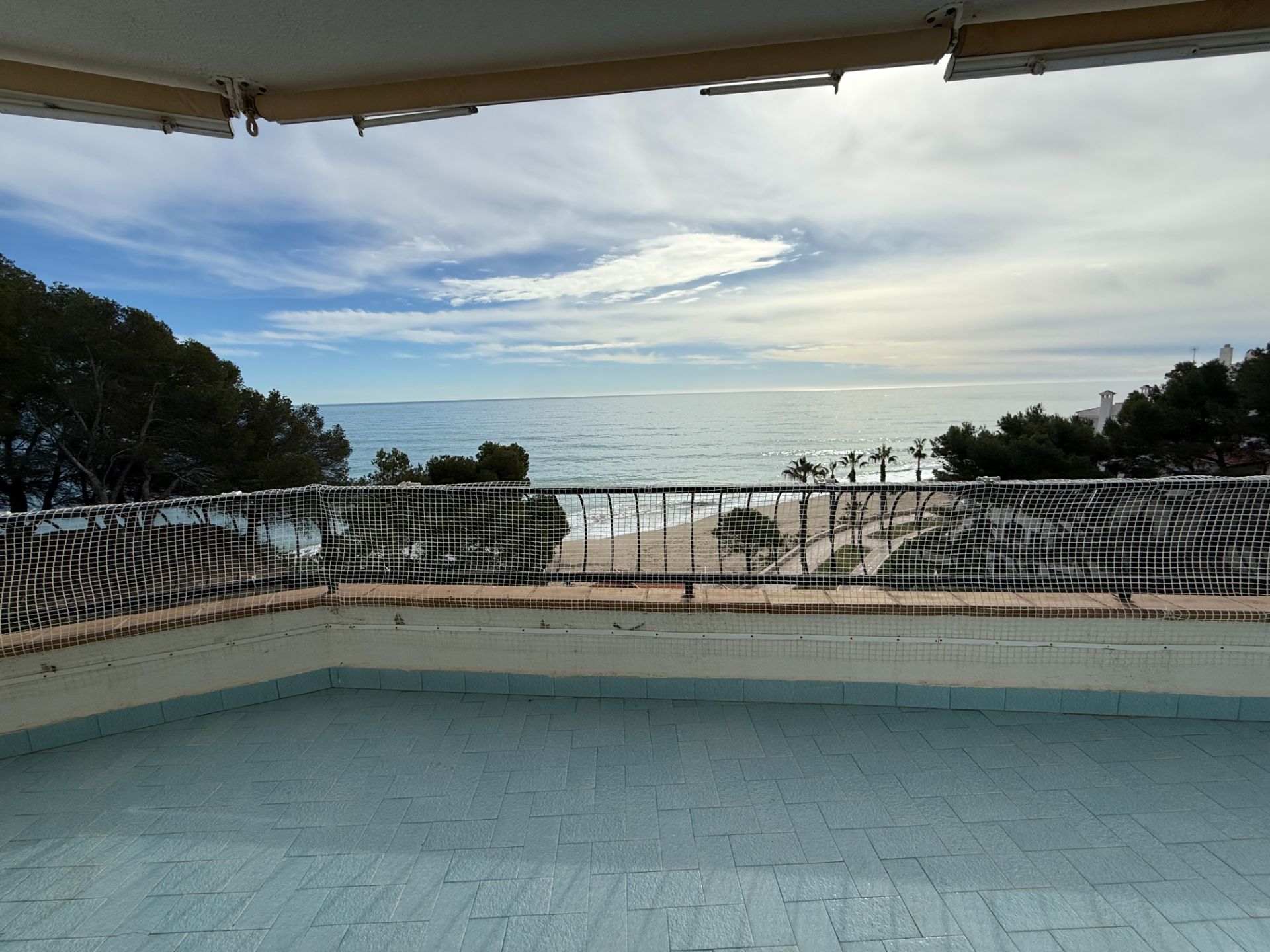 Increible apartamento en primerisima linea - una oasis junto al mar - Image 26