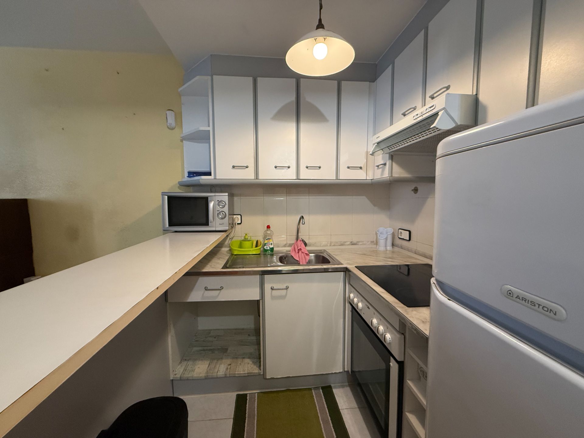 Apartamento co vistas al mar desde una ubicación privilegiada en Miami Playa - Image 11