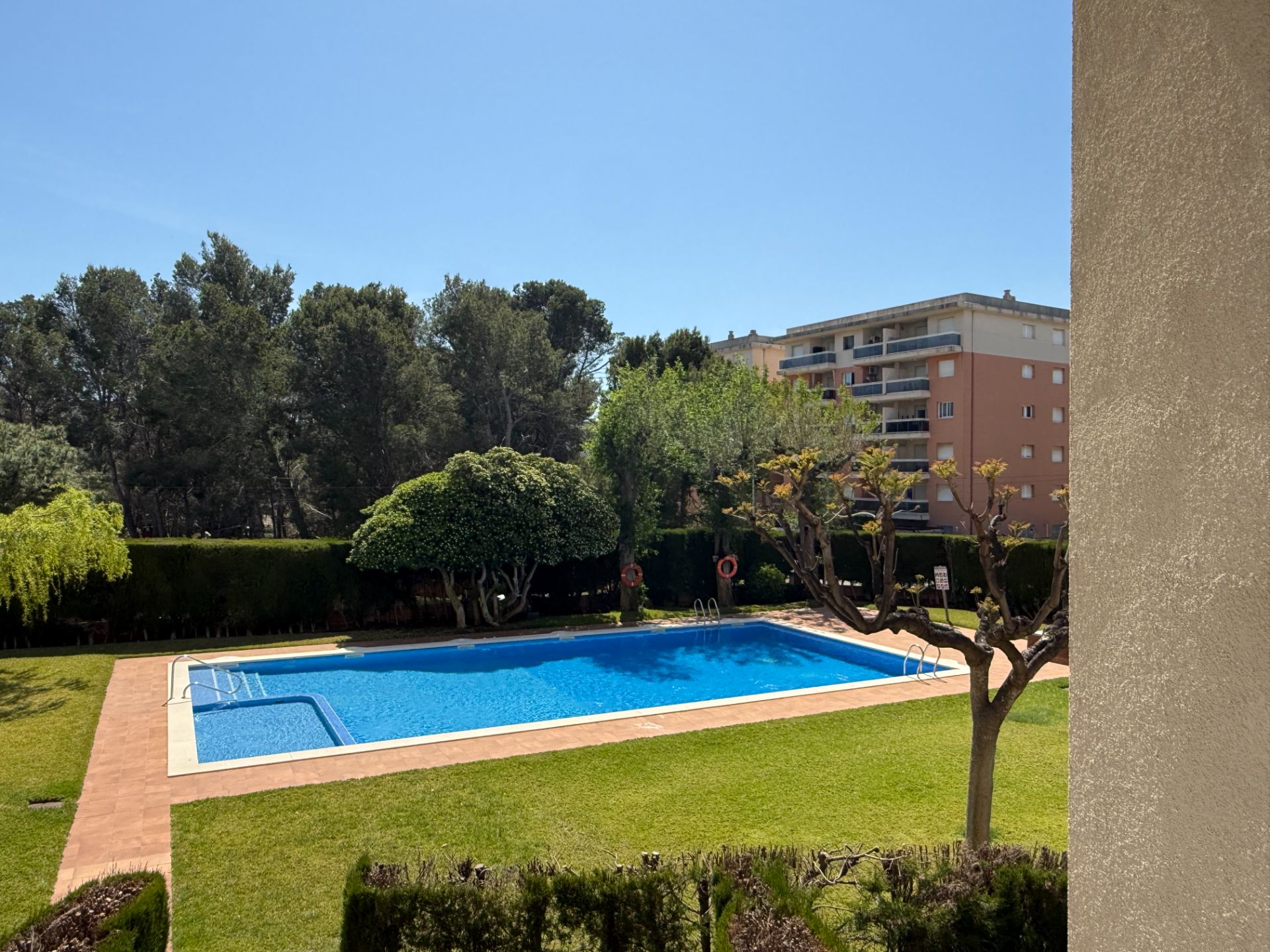 Increible oportunidad! Duplex en pleno centro y a tan solo 100 metros del mar - Image 4